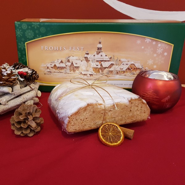 Butter-Mandelstollen